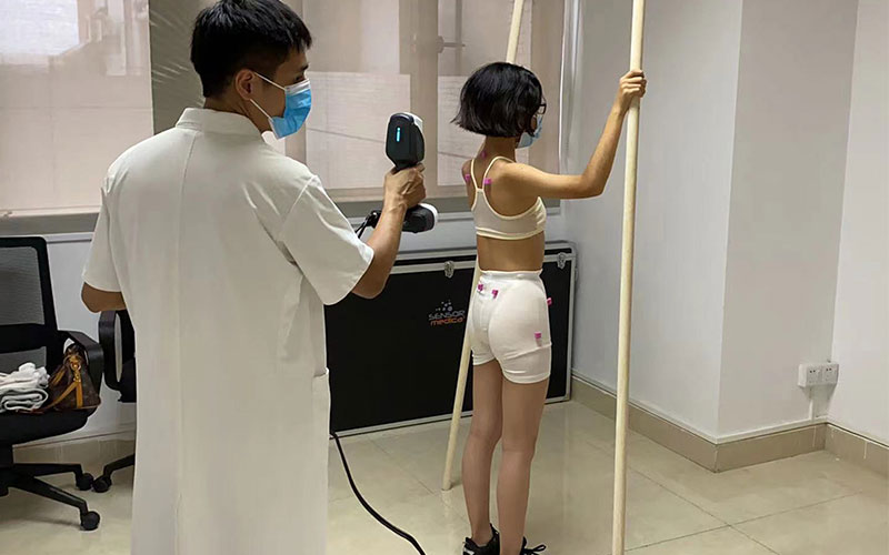 3D扫描脊柱矫形